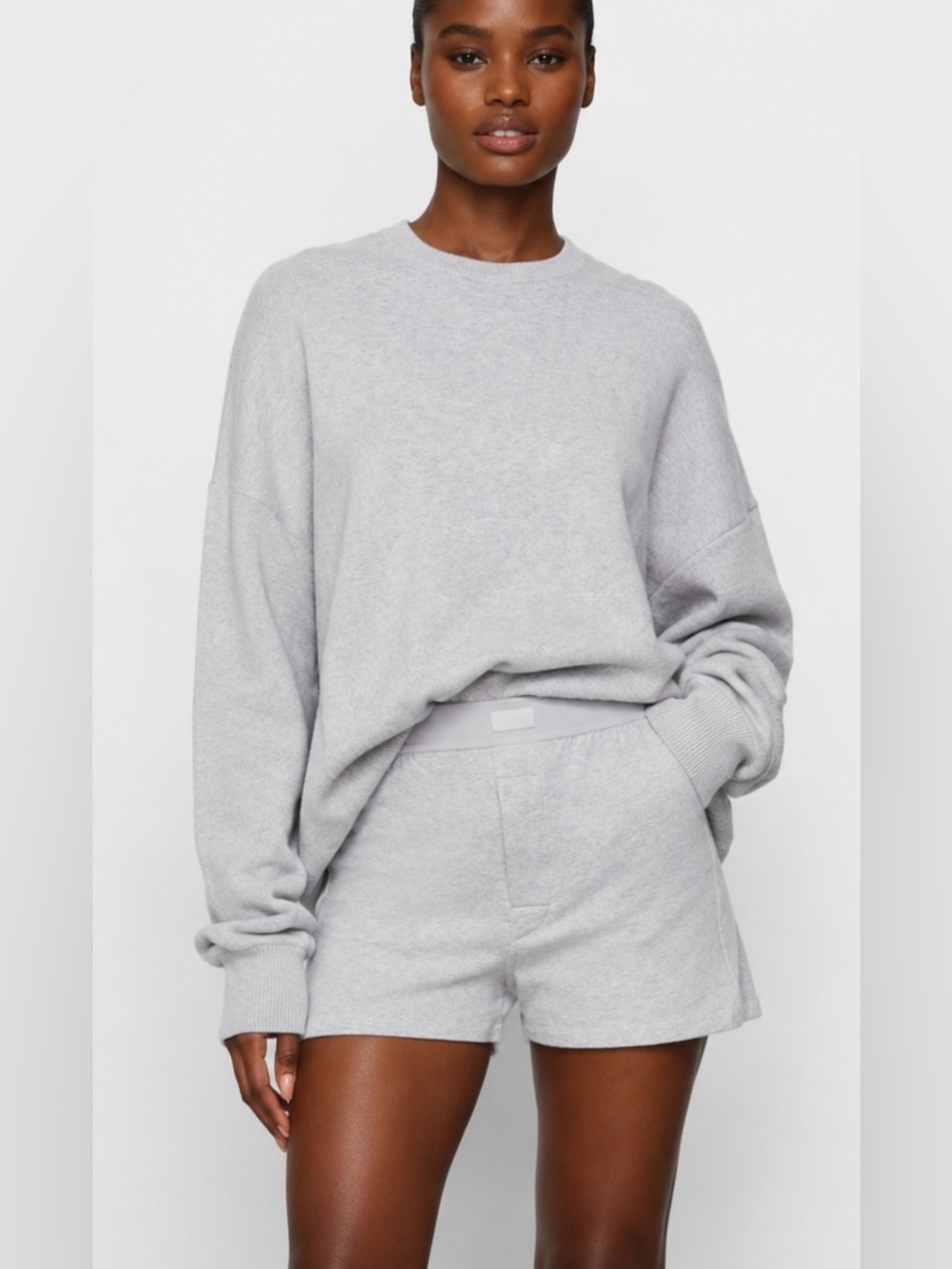 SKIMS Boyfriend Loose Boxer Short in Light Heather Grey